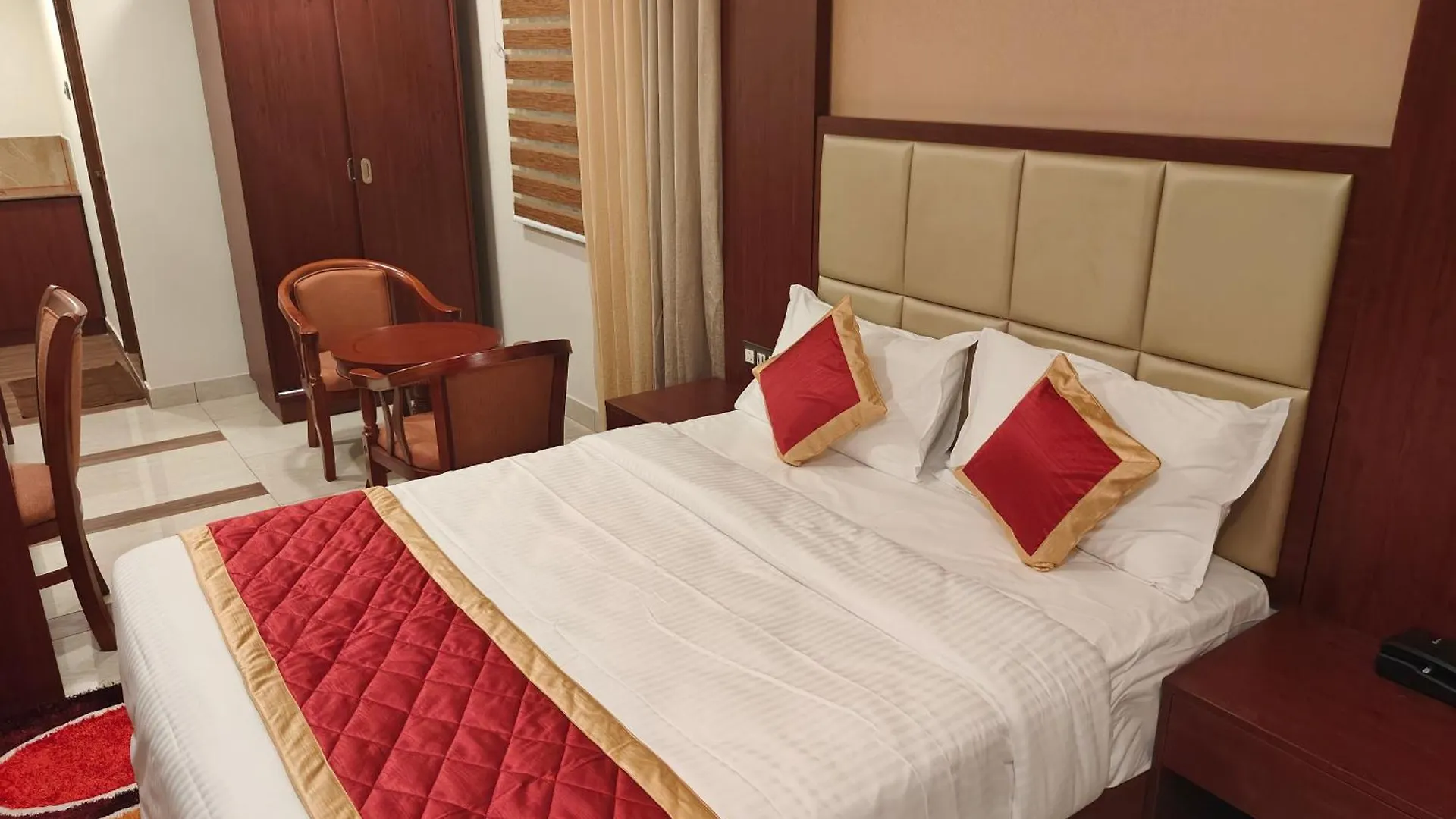 Guruvāyūr Hotel Newline Orchid